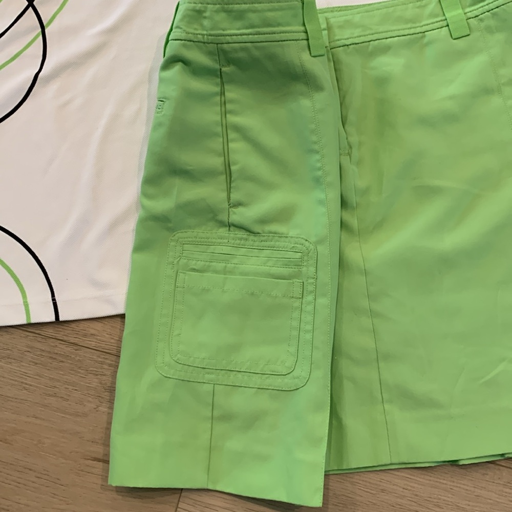 Izod Green and White Golf Skirt & Shirt Size 4 with Black Trim #101 - Picture 4 of 14